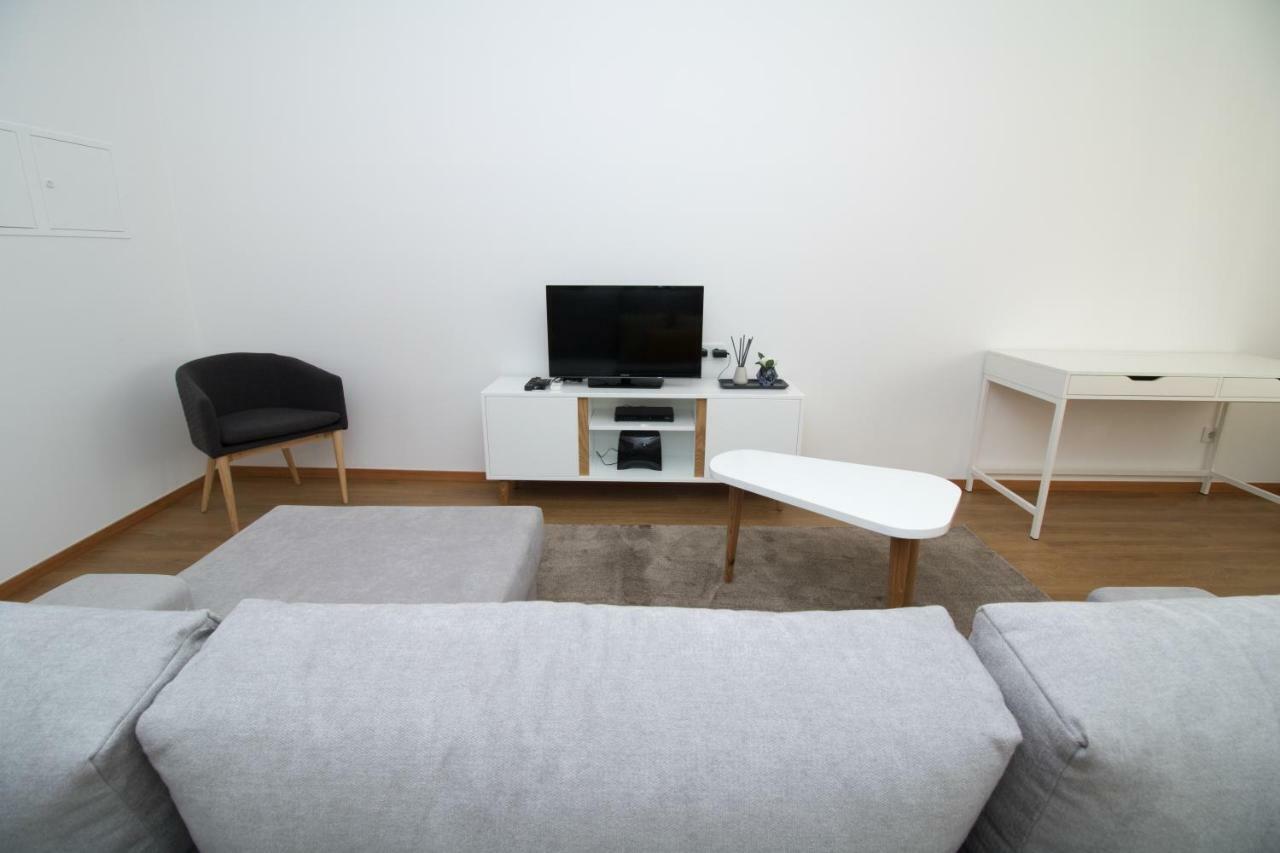 Casas Do Paco - Philosophy * Braga
